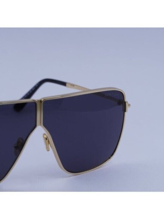 Tom Ford FT1159 30A Huxley Sunglasses Gold Aviator Frame, Smoke Lenses main image 8